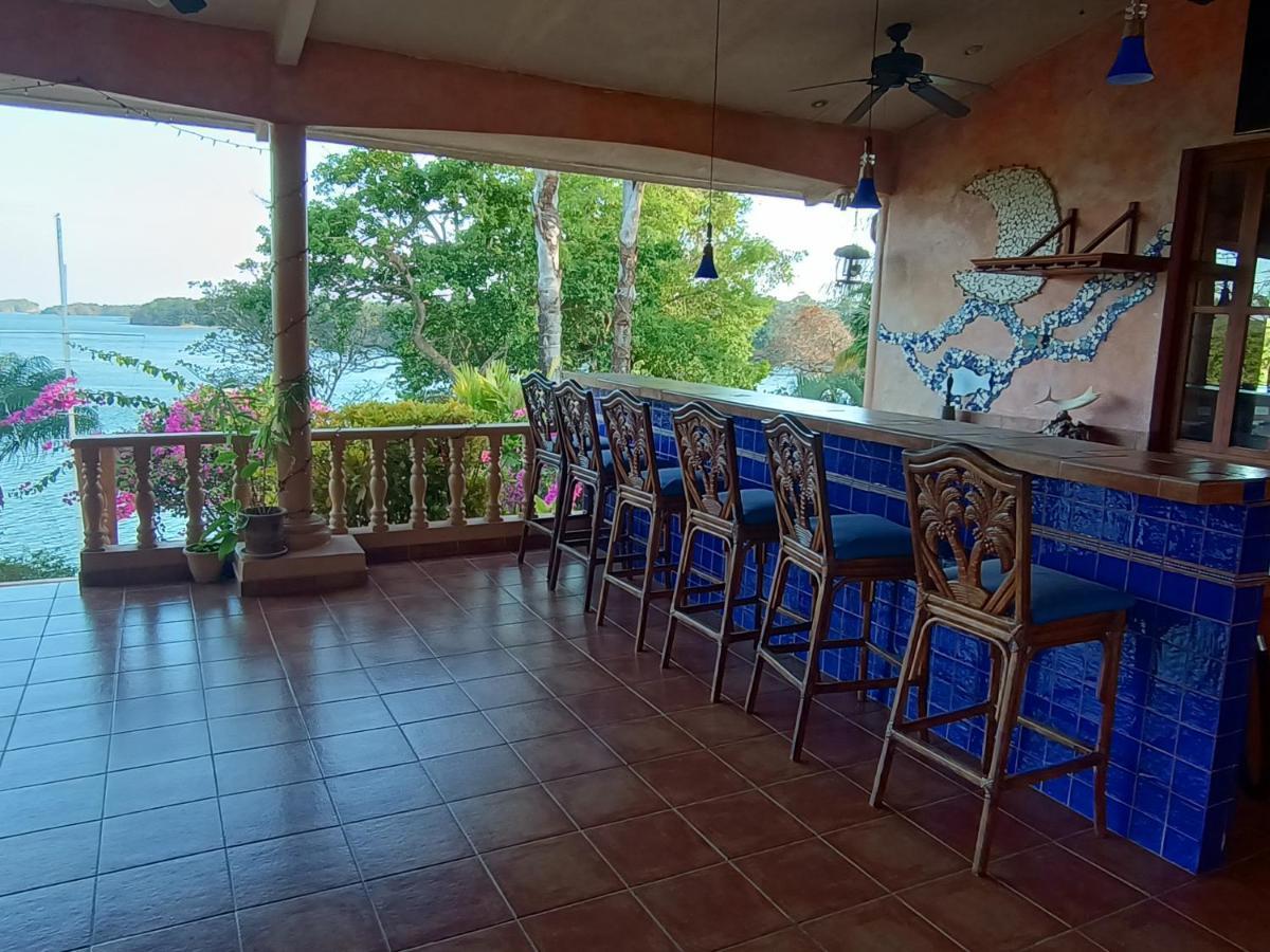 Gone Fishing Panama Resort โบกา ชิกา ภายนอก รูปภาพ