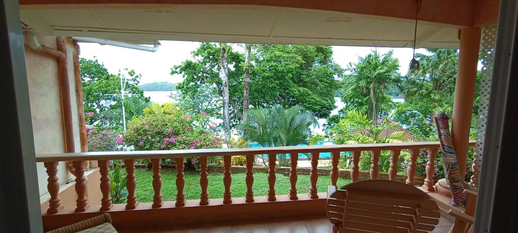 Gone Fishing Panama Resort โบกา ชิกา ภายนอก รูปภาพ